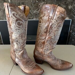 SHYANNE WOMEN'S TALL WESTERN BOOTS - POINTED TOE used size Women’s 10